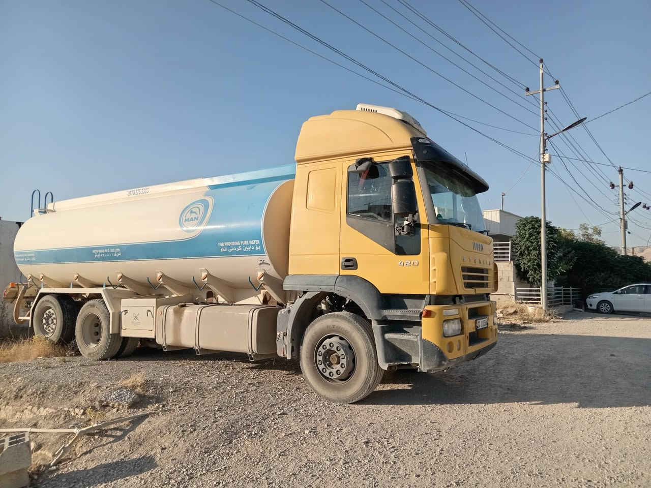 اڤیکو ستاریلس مودیل 2007
هاڤ ریتیادر اوتوماتیک 
فول فول موسفات 
کیر اوتوماتیک 
مکینە کوسور 10
حجم مکینە 420
کل بشرت مکفول کفالە عام 
رقم اربیل جایز للشغل 
تانکی و بدون تانکی مبیوع 
***********
سلیمانی
