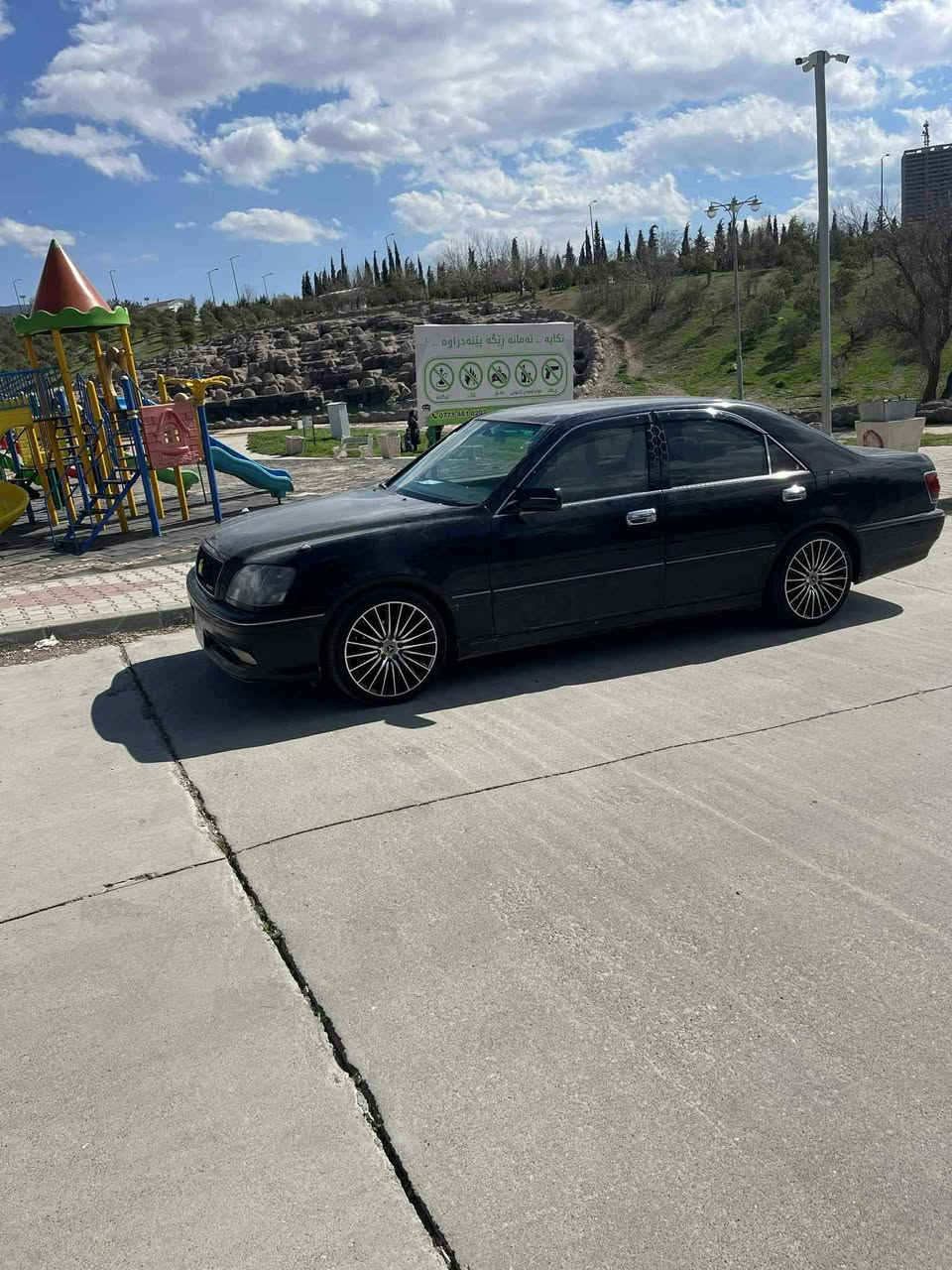 بۆفرۆشتن مەلیکەرەشە براوەٸاڵتوونی بازاڕ مەکینەگەورەی 175 دووگمە یەک کوشن کارەبای  بێ دەعم مۆدیل 2003 250مسروفی نیە  هەمووگیانی جایزەکراوە گیرومەکینەسەقف بەشەرت شوین سلێمانی ***********
