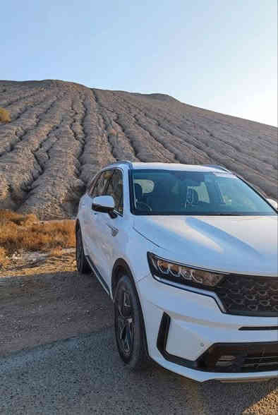 بيع مستعجل تم تخفيض السعر 
سورنتو هايبرد 2023 امريكي فول مواصفات
بدون اي قطعة صبغ
فول مواصفات كاميرات حساسات رادارات 
كشنات جلد و كهرباء و تدفئة 
انارات ترحيب باليدات
ماشية 16 الف ميل فقط 
محركين بنزين 4 سلندر و محرك كهرباء 
اقتصاد مو طبيعي بالوقد 
تفويلة تمشيك 1000 كيلومتر 
تفويلة وحدة تكفيك شهر كامل 
رقم بغداد مشروع وطني  باسمي تحويل ثاني يوم و بجميع المحافظات
حادث بنيد سطحي فقط و مبدل ببنيد خليجي ابيض نفس اللون و الدعامية خليجية لون ابيض و بجم خليجي بالكامل
السعر 260 
للتواصل ***********
