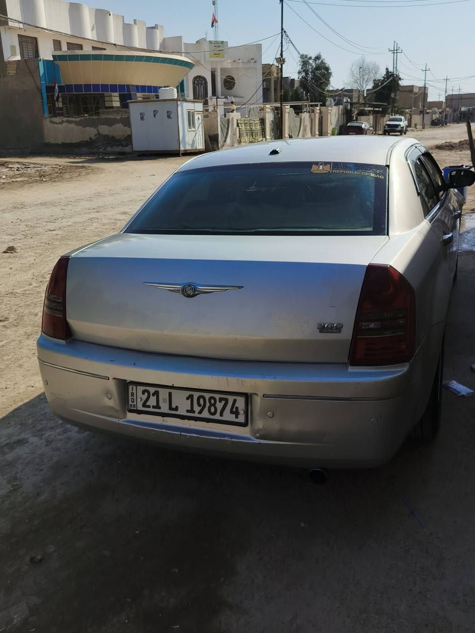 للبيع 2007 كنديه  مكينه تلاثه ونص مصبوغه عام اثر جراد بيها طخه بل باب الوره عكس السايق  ***********6
