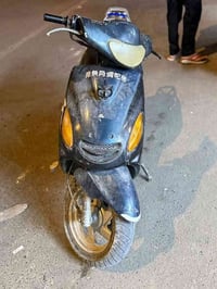 شباب دراجه اكزز لبيع دراجه نضيفه مكينه لوك لسعر 350وبيه مجال 078310865...