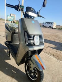 دراجه شحن  البيع جديده ماصار شهرين من ماخذهه السعر 750وبيهه مجال بصيط ...