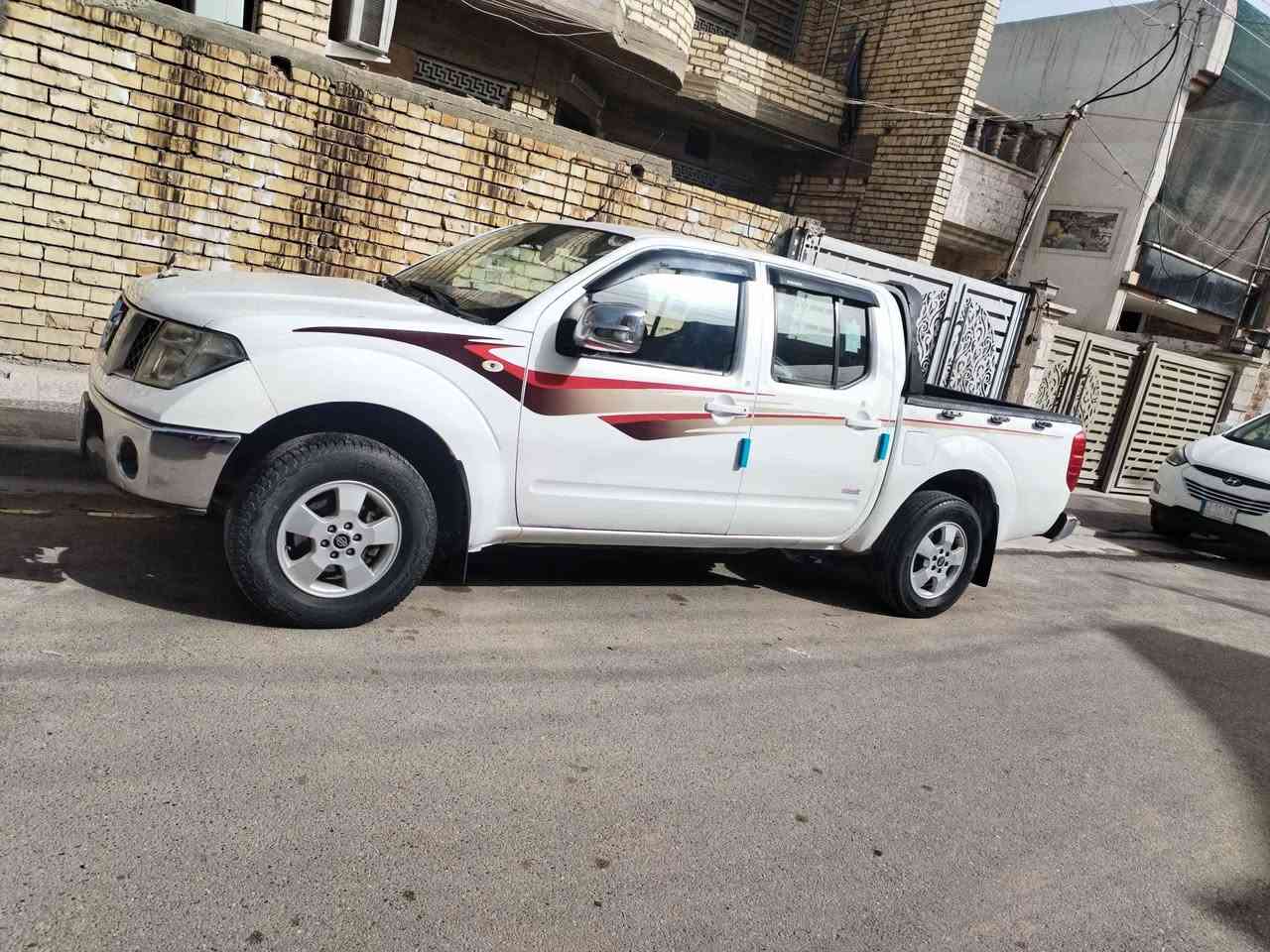 نيسان نيفاره ٢٠١٢ بغداد رقم انكليزي بسمي محرك بلدي كير اوتو كهرباءيات شغاله تخم تاير تبريد ثلج صدر امامي وخلفي جديد مصبوغه عامه بيها جفيه السعر ٨٥ ورقه
***********
*********** بغداد, العراق
