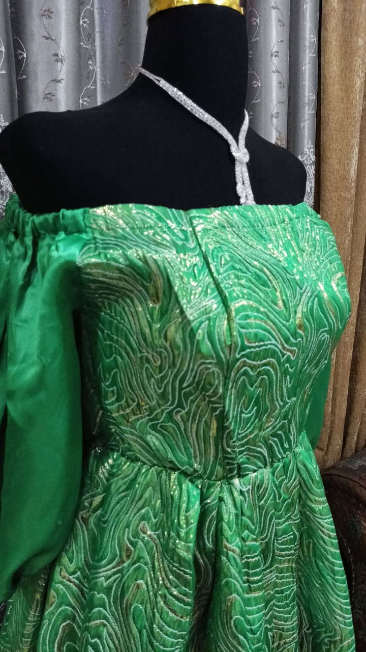 فساتين باله كلشي داخل المنشور ب5  فقط 👗❤️الاف متوفر توصيل


**إذا كنت صاحب هذا الإعلان وتريد حذفه لأي سبب، رجاءا أرسل رسالة إلى الدعم الفني**