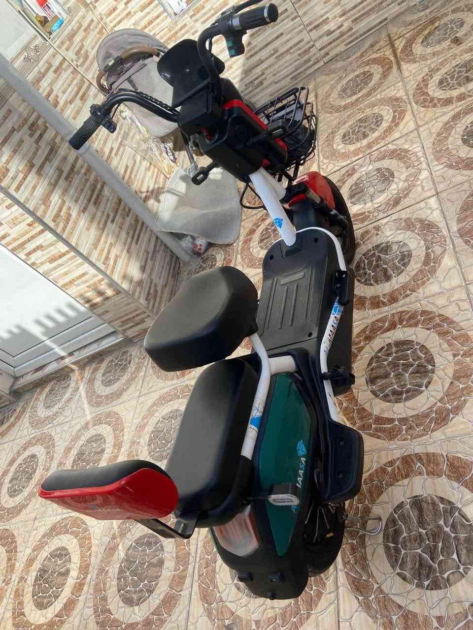 ماطور شحن أخو الجديد نوعية الماسه 4 بطاريات كبار وبشرط السرعه 60 تشغيل عن بعد شاشه  مكان أربيل سعر 225الف ومجال
***********
