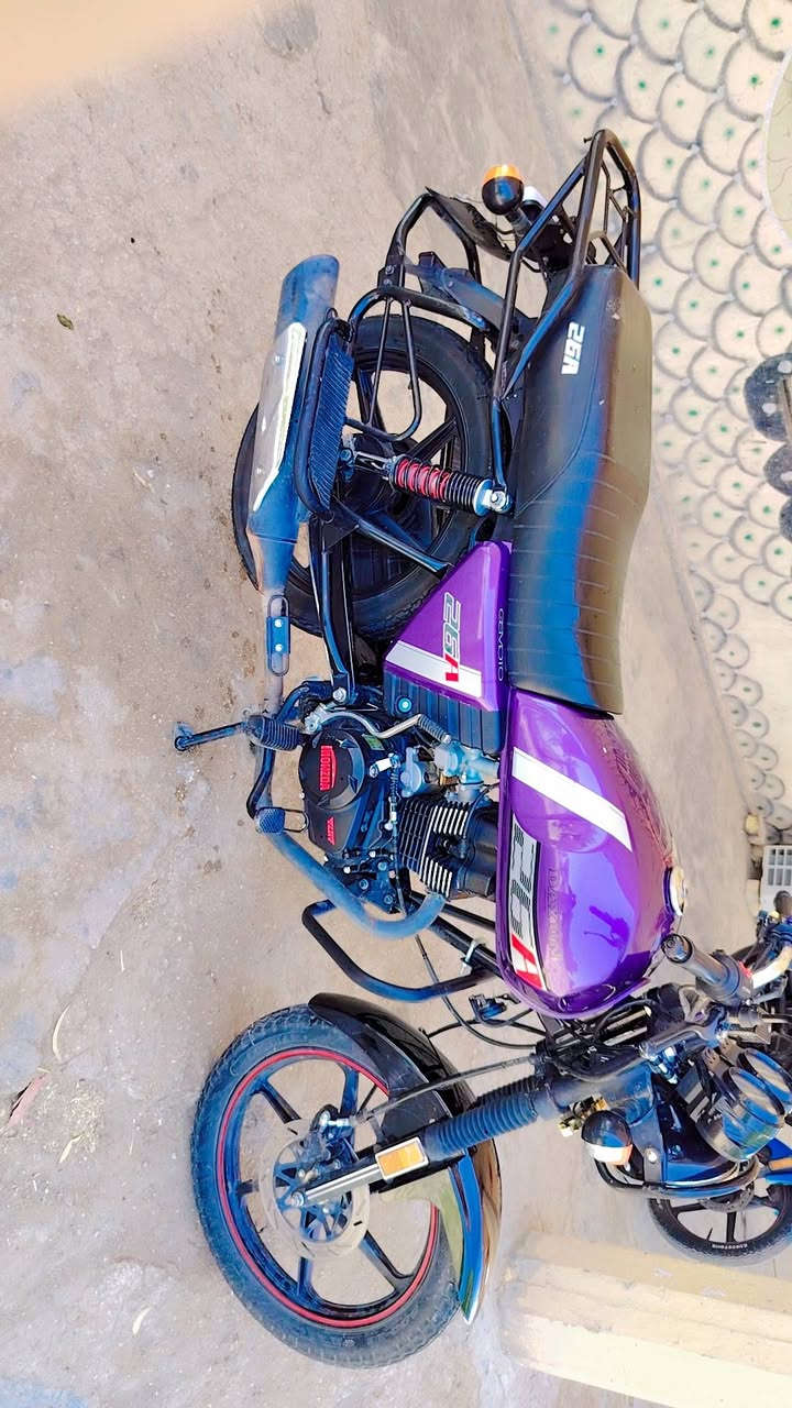 دايون نفخ للبيع موديل 26 وراق سكنر مكفول كفاله عامه شرط انظف من الصوره دراجه جديده كهربائيات كله شغال
دايون نفخ للبيع موديل 26 وراق سكنر مكفول كفاله عامه شرط انظف من الصوره دراجه جديده كهربائيات كله شغال
محرك ميتين مكفول كفاله السعر 1400 وبيه مجال اتصل
على الرقم ***********
