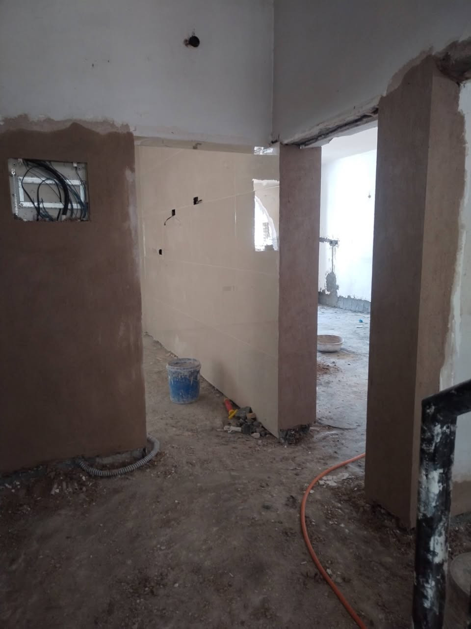 ترميم ولبخ جص بورك سيراميك كرسته وعمل درجه اولى  في جميع مناطق بغداد للاستفسار الاتصال على الرقم هذا***********
