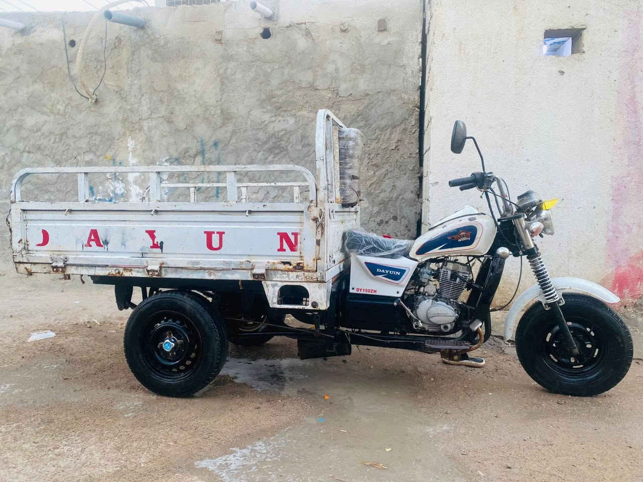 السلام عليكم ستوته دايون أوراق أصولي مديل 2019شاصي مكفول اكسن لطش كهربايات شغاله تايرات  جوبلس السعر مليون وميه وبيه مجال العنون البصرة الزبير الشعيبه  ***********
