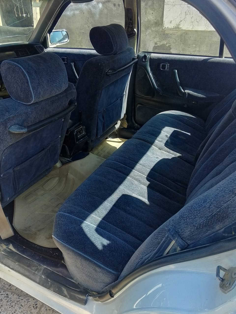 سلام عليكم ارنب موديل 95 ايسر بلاد مكفوله من الضربه ولكص ولعيب شرعي ولنقل جثه  بلاديه بيه صبغ حزام للجماليه فقط  مكيه كير حداديه خير من الله ترايك وين ميعجبك سنويه ل 28 مداور ثاني يوم مشروع وطني وين ميعجبك المداور   سعر 69 وبيه مجال للطيبين رقم هاتف ***********
