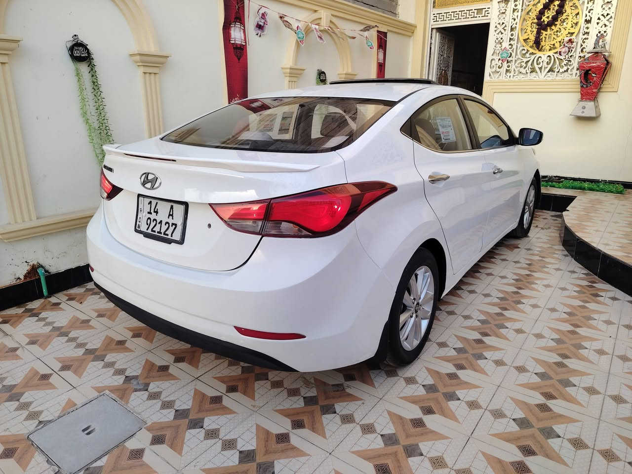 النتره مديل ٢٠٠١٦ واد خليجي     مكفوله من ضربه بيهه فقط طخه جلاق امامي بيهه قطعتين صبغ والباقي مكفول مكينه ١٨٠٠ دوش مكينه واكير واحداديه تخم تاير فول عده بصمه تبريد ثلج خلفي وامامي فتحه بسقف شاشه كامره خلفيه الايت زنون تحكم ستيرن نضام ايكو دواخل بيجي كشنات كهرباي حساسات خلفيه رقم البصره مشروع وطني سنويه مجداده 20027 رقم دولي تحول باي محافضه  راعيها جاري العنوان البصره سعر ١١٥ الاتصال على هذا رقم ***********
