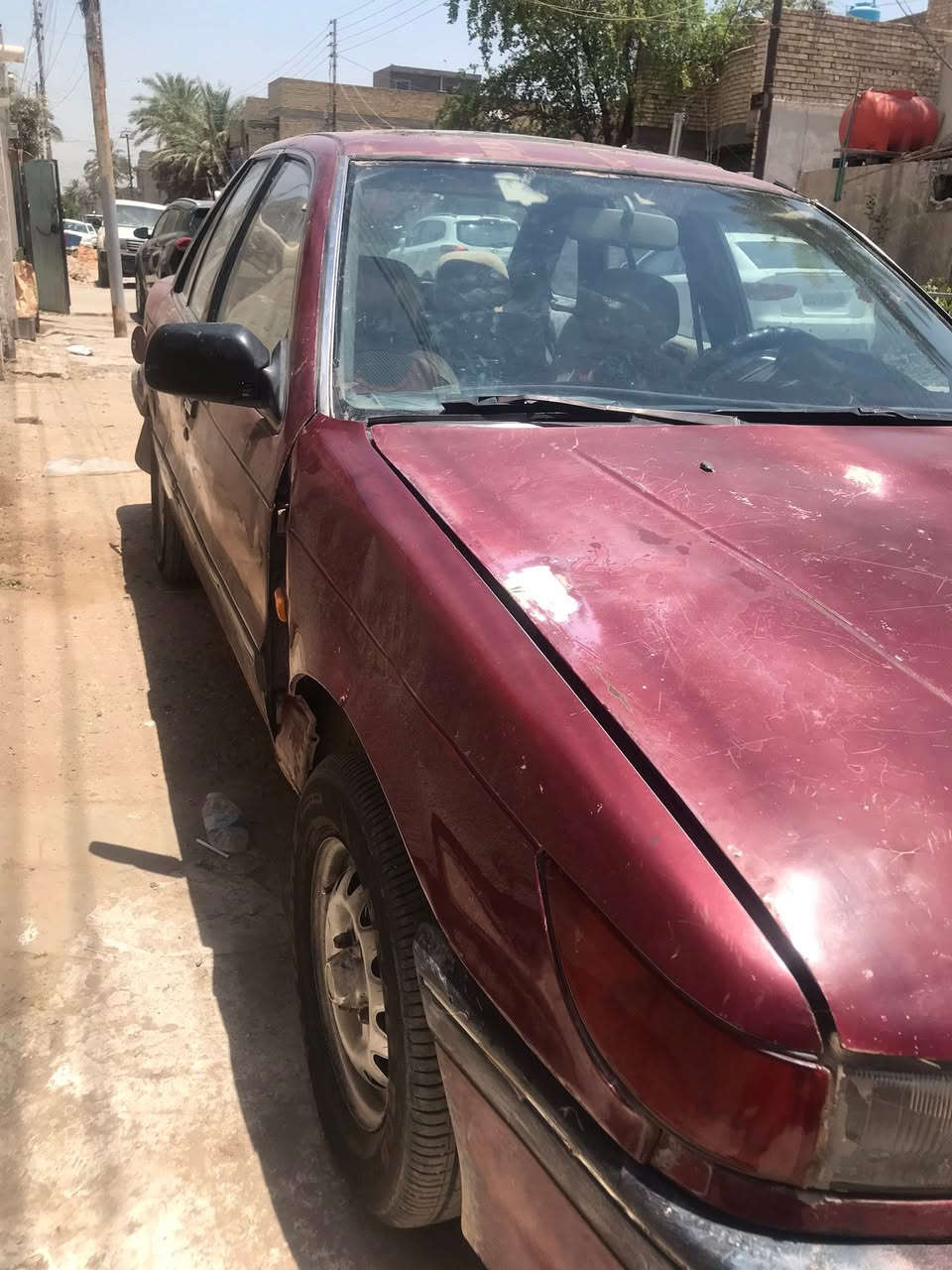 السلام عليكم
مستيبوشي لانسر موديل ١٩٩١سياره جاهزه محرك وكير تجفيت جديد وكامل وين ميعجبك كشرها مثل ما موضح بل صور وحداديه السياره تعبانه 
راعيها موجوده تريد وكاله تريد تحويل 
مكاني بغداد حي جهاد *********** السعر ثلاث ملايين وربع وبيها مجال
