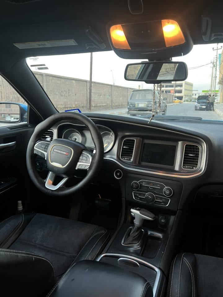 جارجر 2016 مرمز 22
السياره كفاله من كلشي فول مواصفات ماشيه 67 الف
رقم بغداد تحويل ثاني يوم بيع لو مراوس جالنجر او مارسدس  c300 كوبي او اوباما
***********
