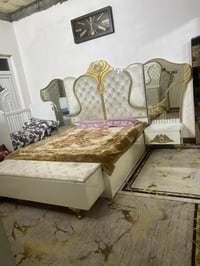 غرف تركي للبيع  8 قطع  كبير جدا  ابيضّ ملكي  سعرها جدا مناسب  لاستفسار...