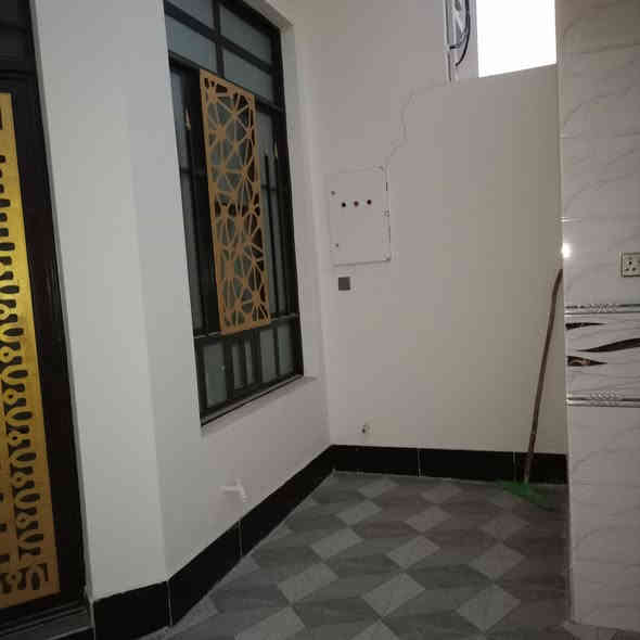 🕋بسم الله الرحمٰن الرحيم 🕋

👋السلام عليكم ورحمة الله وبركاته👋

🏪يعلن مكتب انمار للعقار 

🌐الموقع الانبار/قضاء الفلوجه 

🗾 مشتملات للبيع 

🌐الموقع الانبار/قضاء الفلوجه 

حي الشهداء قرب شارع علي النجيه وقريبات من المدارس 

شارع 12م تبليط خدمات مجاري ربط 

بناء 🚧 طابوق 

📐المساحة250م واجه 12.5 م كل مشتمل مساحته 125م 

📄طابو صرف 📄 بسم شخص واحد 

⚠️ يتكون المشتمل الواحد 
♦️استقبال
♦️مطبخ حار بارد 
♦️صاله 
♦️غرف عدد 2 
♦️صحيات 2
♦️ منور 

💲 السعر الكلي للمشتملات 235 مليون وقابلات للتفاوض 

 اذا عندك عقار وتريد تبيعه بسرع وقت راسل صفحتنه او راسل الارقام 🧑‍💻

⁉️للاستفسار اكثر مراسله صفحتنا او زياره المكتب انمار للعقار الواقع على شارع 60 شارع السكلات مجاور اسواق الرحمه متوسط مابين تقاطع جامع التقوى وتقاطع العداله او الاتصال على الارقام التاليه

☎️***********☎️كورك 
☎️***********☎️ واتساب  

⁉️اذا كنت تملك عقار وترغب في نشره مراسله صفحتنا او زياره المكتب انمار للعقار او ارسال المعلومات على الواتساب ☎️👆

⁉️الاسعار المعلنه في مكتبنا تحدد من قبل البائع وليس المكتب ونجمع البائع والمشتري وجها لوجه لاتمام عمليه البيع

⁉️متابعه ولايك للصفحه ليصلكم كل ماهو جديد فضلاً وليس أمراً

♥️طابت أوقاتكم بكل خير ♥️
