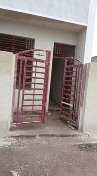 دار للبيع مساحه 75 متر  سبعه نيسان خدمات كامله ماء كهرباء تبليط بناء ح...