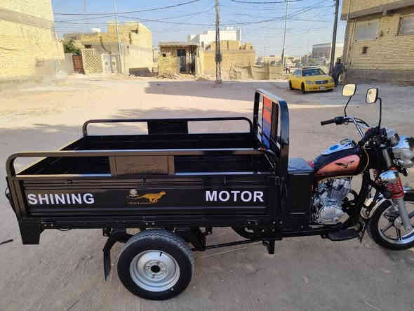 سلام عليكم جمره  البيع مديل 25  البارحه  طلعته من وكيل زيرو وراق اصليه رقم الهاتف***********  السعر مليونين 650 العنوان النجف حي نداء عامود 22
