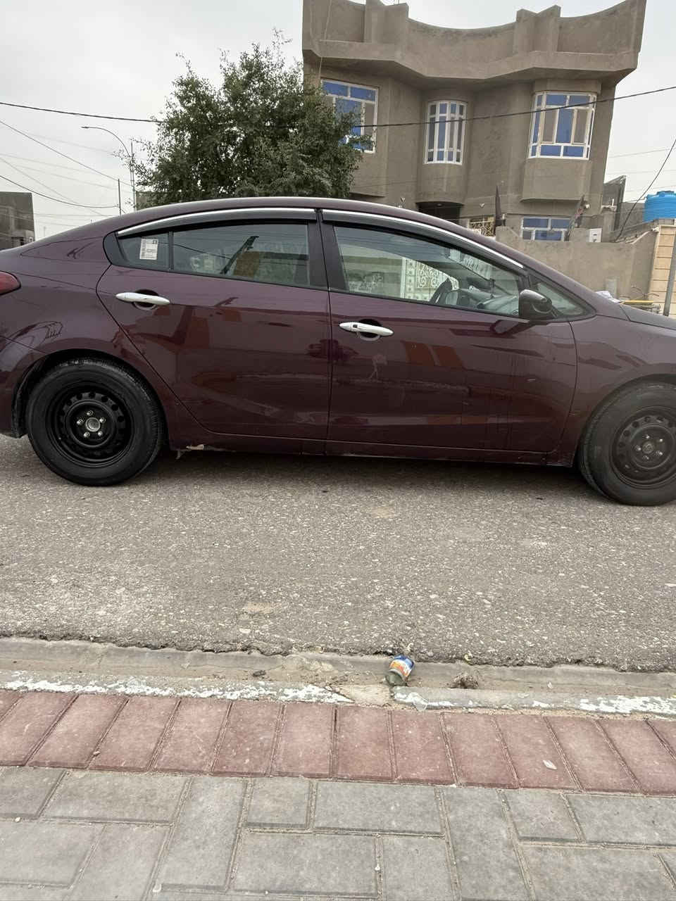 فورتي 2017.  محرك 2000 دوش كير AT  كفاله بيها جاملغ وبنيد والسونار مرفق بالمنشور سياره جاهزه حداديه شرط تبريد منضومه بانزين جديده كامله للاخير
مكاني السماوه 
السعر 115 
***********
