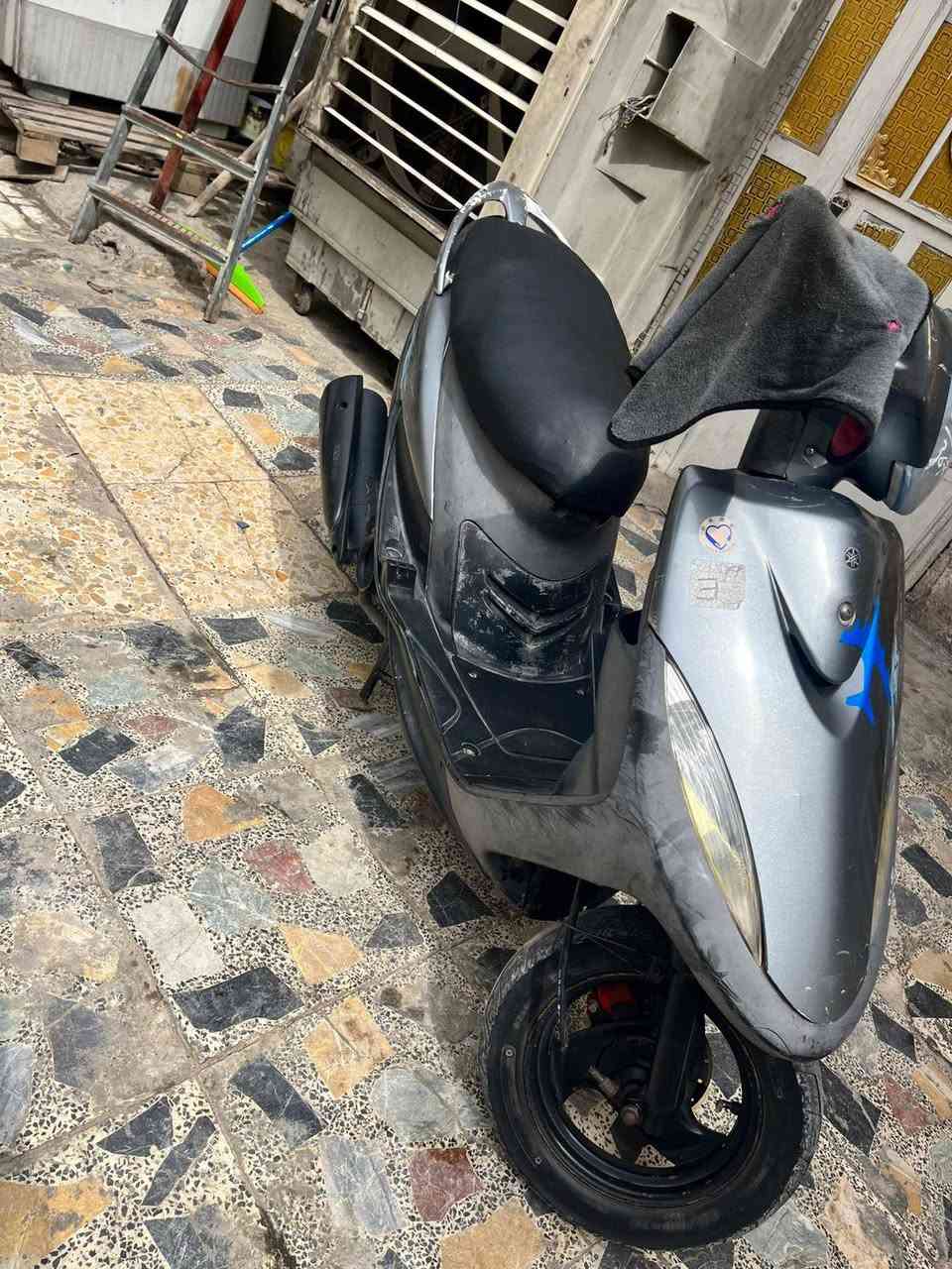 السلام عليكم دراجه ماكس للبيع دراجه كل نقص ما بيها بلاديه 49 مكان بغداد حي النصر السعر 600 الرقم ***********
