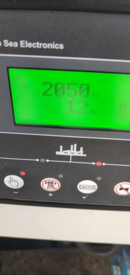 مولده بيركنز الانكليزي بلادي كاتم 33 kv مال بيتي
نظام تشغيل ذاتي ونظام حمايه 
راس التوليد لوري سومو الفرنسي
المولده اخت الجديده مشتغله على كد موسم 
السعر قفل قفل ٦٠ ورقه 
للاتصال 
كربلاء الحر 
***********
