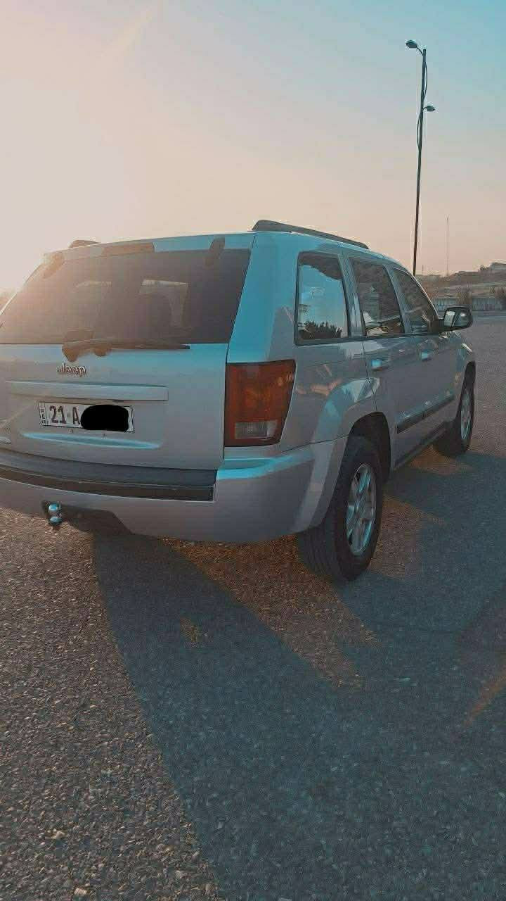 جێب لاریدۆ  2007/ سلێمانی
سلڤەر / بێ بۆیاخ 
ماڵی دۆست.

فول مواسفات
سلاید
شەش پستۆن و  مەکینە ٣.٧
دەبڵ ئەکسل
تراکشن و شەغال
توڵ و بلاجکتۆر و هۆک بیلادی

کلین تایتڵ 
بۆیاخ تەنک
کوشن جلد
کوشن کارەباو کوشن هیتەر
حاسەی دواوە
حاسەی تایە .

رەقەم و پلێت تازەیە
بەناوی خۆمانەوەیە
 سەنەوی تازەیە تا ٢٠٢٩
گێر و مەکینە و دەبڵ ئەکسل بەشەرت 
ساردو گەرم بەشەرت 
نرخ  ١٢٠ $  معامەلە

ژمارەی خاوەنی
***********
*********** السليمانية, العراق
