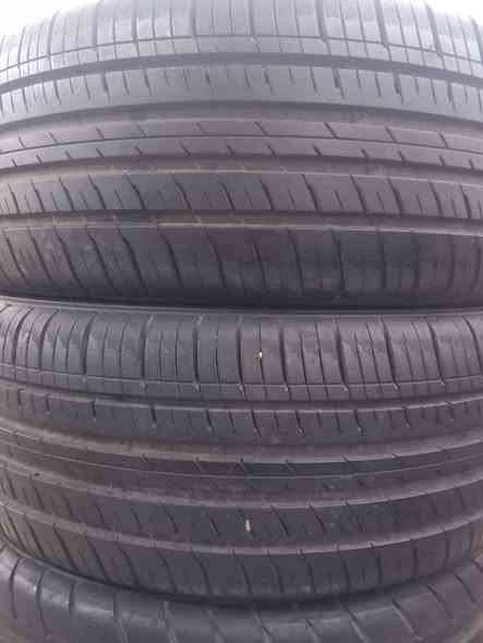 السلام عليكم...تخم ويل كب 17 اصلي النترا موديل 17  18 + 4 اطارات 225/45/17 ....سعر التخم 300 الف 
العنوان:بغداد الجديده
للاتصال:***********
