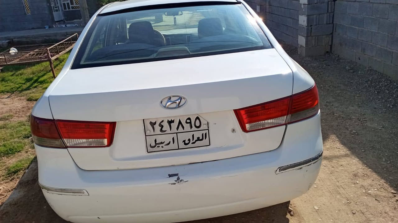 سلام عليكم سوناته اللبيع 2009 محرك 2400  تخم تاير جديد تبريد شغال مصبوغه عامه سعر 90 وبيها مجال ستفسار الرقم ***********
