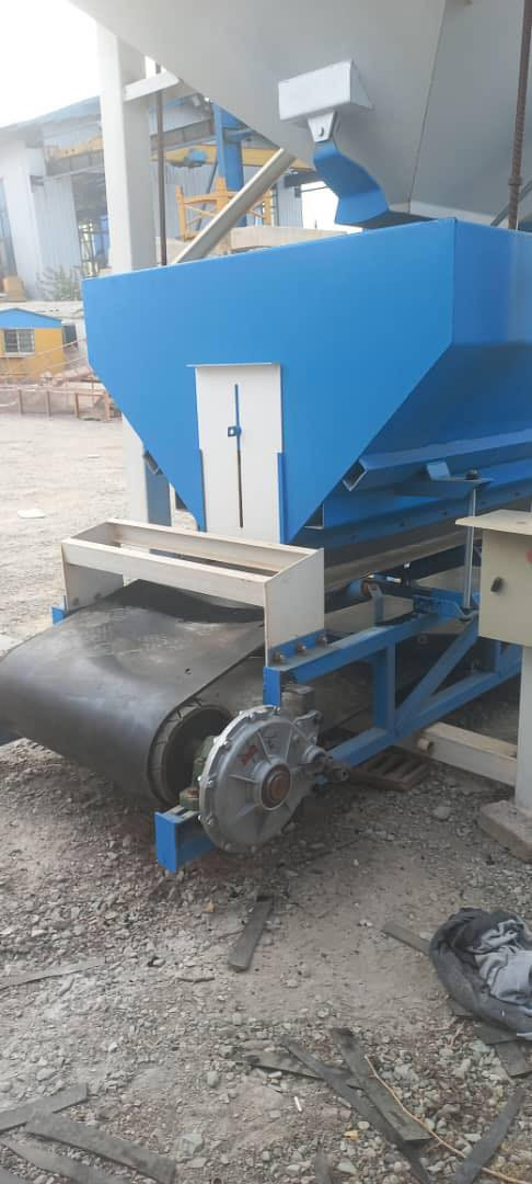 معمل جديد للبيع طاقه إنتاجيه ١٢٠كامل  رقم ***********
