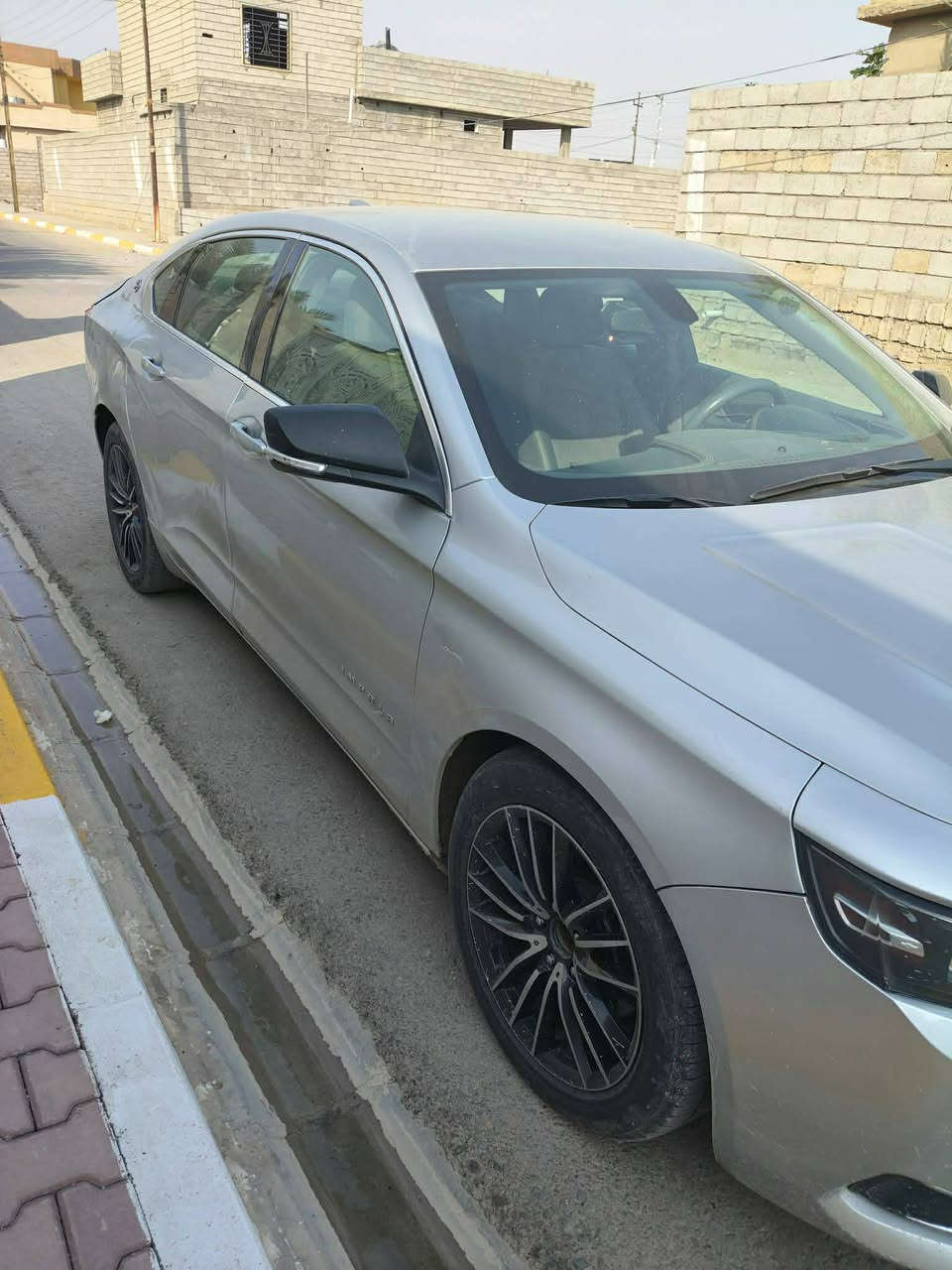 السلام عليكم امباله 2016السونار واضح مكانه الزاب السعر 118وبيه مجال ***********
