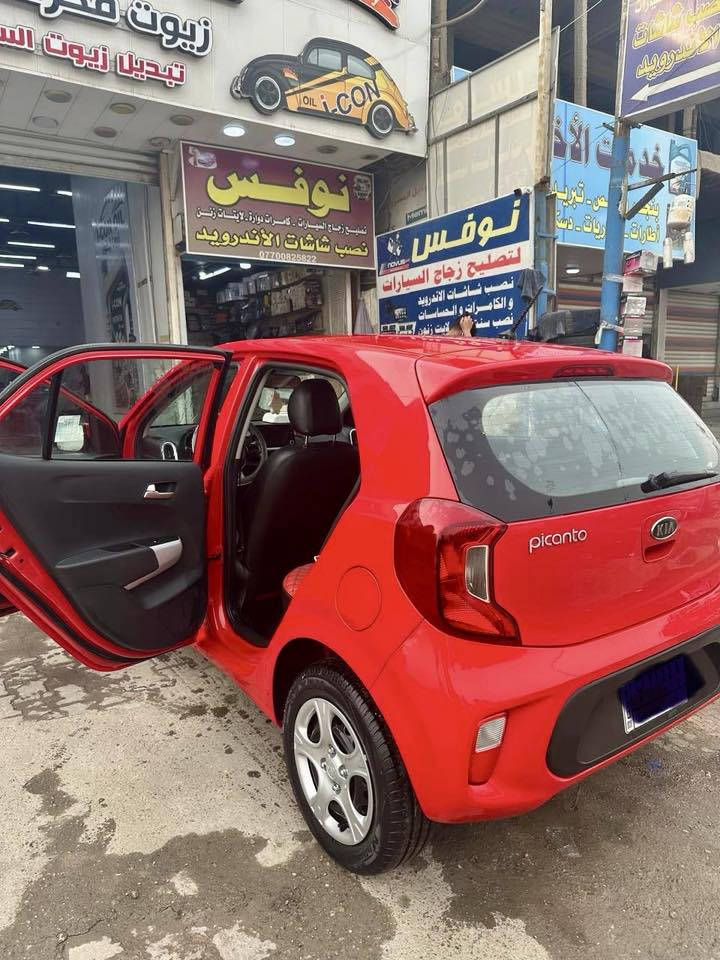 كيا بيكانتو موديل 2️⃣0️⃣2️⃣0️⃣ ماشية ٤٤ الف رقم بغداد
الضرر تعديل بارد بحافة البنيد والجاملغ 
السعر ١١٠ 
للاستفسار واتساب ***********
