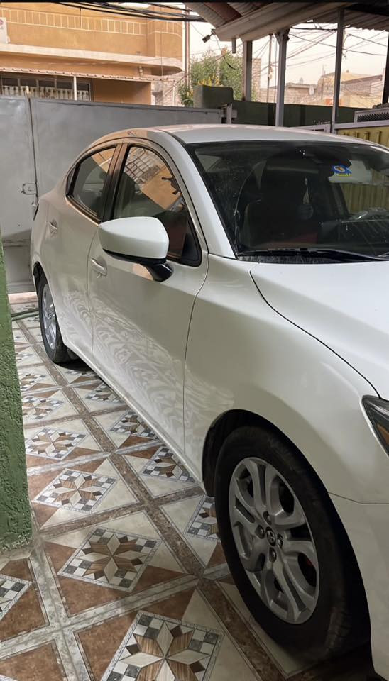 السلام عليكم
عندي سيارة يارس A1 ٢٠١٨ حادث خلفي من امريكا فقط چلملغ بالعراق طخات بسيطه والباقي كله مكفول ماشيه ٥٣ نظيفه رقم بغداد *********** رايدتها  ١١٠
