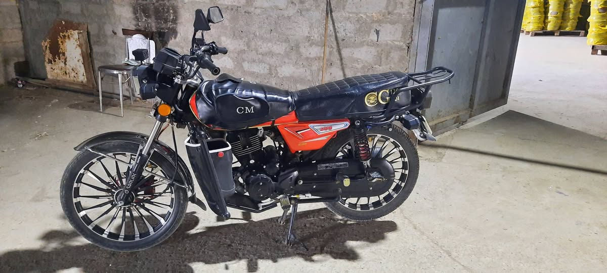 سلام عليكم  ماطور سونيك موديل 24 اي عيب مابي ماطور جديد كلو شرط السعر 925 وبي مجال شي قليل مكاني ليلان مقبيل المعمل اسمنت  ***********
***********
