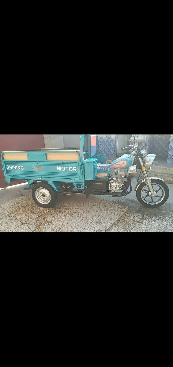 السلام عليكم للبيع ستوته مديل 23 صار 15 يوم من طالعه من المعرض اوراق كامله بلال كمرك مدفوع  السعر 3100 وبيه مجال مكاني بغداد ***********
