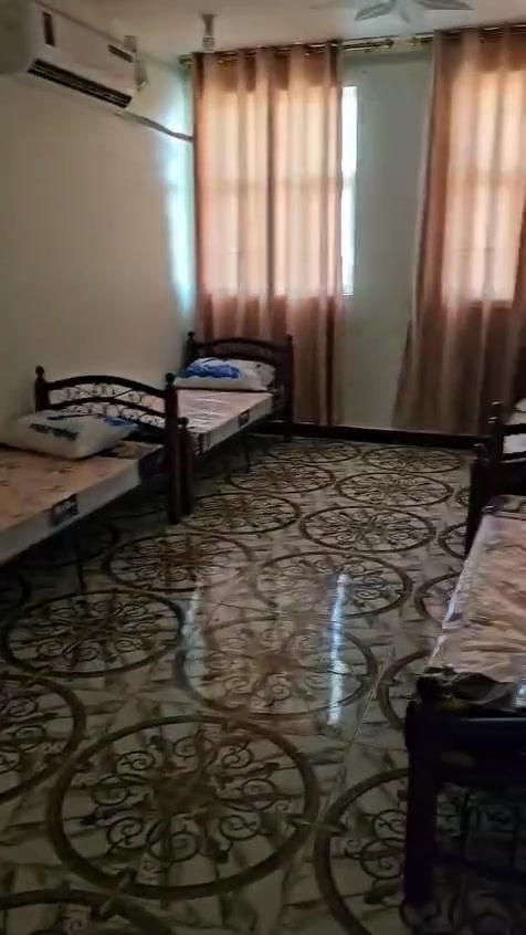 اربع شقق للايجار مؤثثه بلكامل مع مكتب 
صالحه لسكن اهل الشركات 
العنوان / السماوه  حي الحكم من ضمن مرطبات فستقه


**إذا كنت صاحب هذا الإعلان وتريد حذفه لأي سبب، رجاءا أرسل رسالة إلى الدعم الفني**
