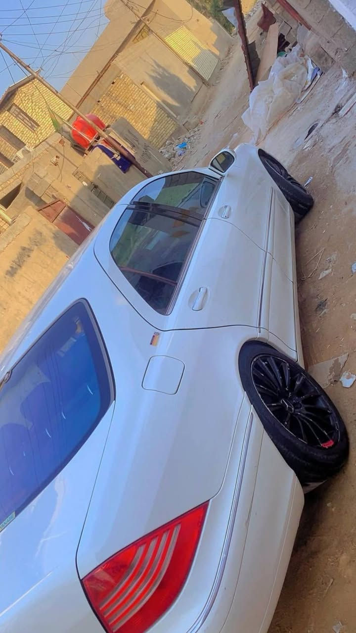 سلام عليكم
مارسيدس غواص قرار 48 رقم بغداد مدفوع كمرك معامله كامله
بدون كصه. كفاله
***********
سعر  70
