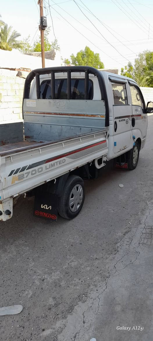 السلام عليكم كيه حمل دبل قماره موديل ١٤ رقم واسط بسمي شرط تحويل ٢٧٠٠ بلاد سياره خير من الله مكينه كير اكسل تخم تاير جديد باتري جديد بيه بس الدوسات الباقي بلاد  السعر ١٢٥ وبيه مجال  للطيبين مكان بغداد رصافه  رقم تليفون ***********
