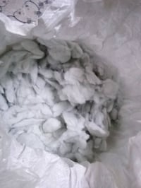 قطن مستعمل قليل تسع كيلو كل كيلو ألف ونص تسع كيلو كلها 13 ونص للاستفسا...