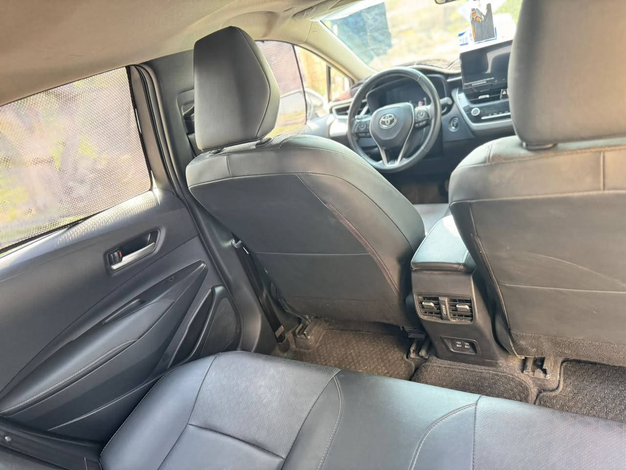 كورلا 2024 خليجي 
كفاله عامه 
السعر 145 ب عافية ع ياخذها  وبيها مجال بسيط جداً 

فول موصفات 
فتحه 
بصمتين 
كراسي جلد
رادار امامي 
شاشه كار بلي 
الموصفات المعروفه
ماشيه 40 الف
رقم بغداد تحويل ثاني يوم 
مكان سياره واسط كوت

‭0773 908 1952‬
