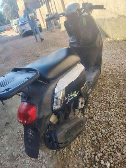 السلام عليكم  ///مكلف بالنشر
بوليس موديل,11 نوزل للبيع الدراجه كفاله ماشيه 15الف 
للاستفسار الاتصال على الرقم*********** 
السعر 1200/ وبيها مجال بسيط مكان بابل المسيب
