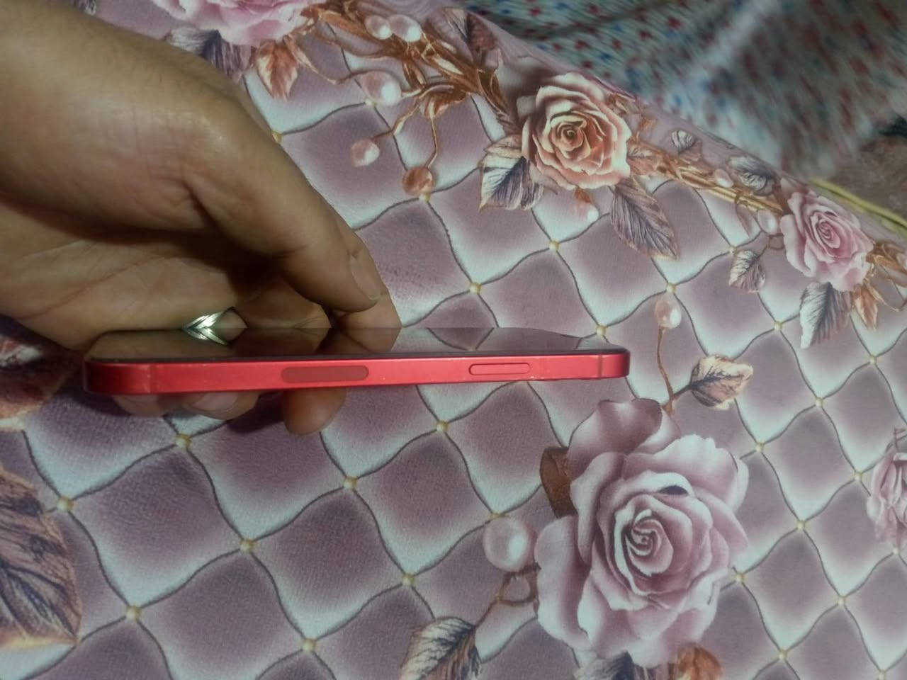 ايفوان 12عادي نظيف كلش بطاريته مبدلينه من شركه 94ذاكرة 256 وياه باكيته


**إذا كنت صاحب هذا الإعلان وتريد حذفه لأي سبب، رجاءا أرسل رسالة إلى الدعم الفني**