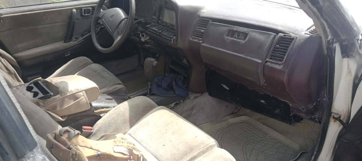 هارتوب لبيع موديل 91رقمه ديالى سنويه مجدده لحد 2028انكليزي دولي مكينه وكير بطة إثنين ونص تايرات نظيفه تبريد ما يشتغل كيجات شغاله صدرها نظيف بطاين اماميه نص عمر بدون ضربه لسعر ب35 ورقه وبيه مجال بالسعر مكلف بالنشر ***********بيع أو مراوس بسياره حسب القناعه وشكراً
