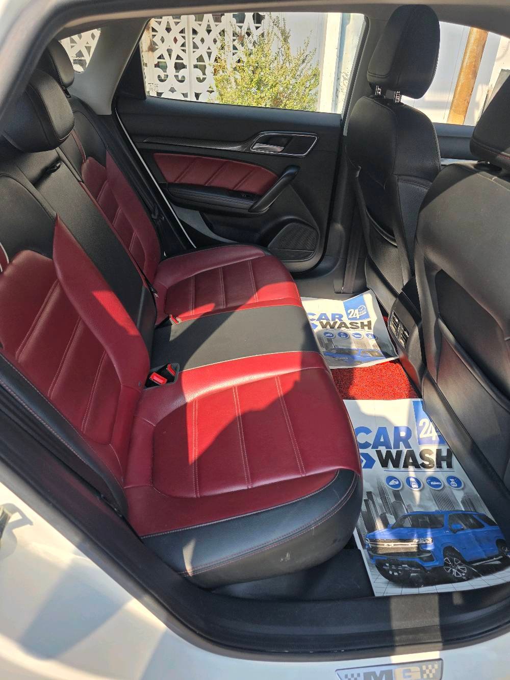 للبيع او للمراوس
السعر 112 مجال قليل جدا
مكان السيارة النجف 
موديل 2022 عداد 40 الف كيلو
اMG6 الفول مواصفات
رقم بغداد الجديد
محرك 1.5 تيربو
ناقل سرعة دبل كلتش7 سرعات
قوة المحرك 169 حصان
عزم الدوران 250 نيوتن / متر
مصابيح نهارية LED
مصابيح خلفية LED
مرايا كهربائية
اشارات في المرايا الكهربائية
مرايا قابلة للطي بشكل الكتروني
مقود جلد
مكابح توقف الكترونية EPB
مكابح انتظار الكترونية Auto Hold
نظام الثبات الالكتروني ESP
نظام توزيع قوة الكبح EPD
نظام مكابح المنعطفات CBC
نظام مراقبة ضغط الهواء في الاطارات
تكييف الكتروني ثنائي المنطقة
نوفذ كهربائية مع فتخ واغلاق اوتوماتيكي
مثبت سرعة 
ناقل سرعة في المقود ( بادل شيفتر )
بصمة
مسند يد خلفي مع حامل اكواب
مقود قابل للتعديل
شاشة 8 انش مع كاميرا
بلوتوث
مداخل USP مع شاحن
مداخل كهرباء 12 فولت
                                                           Android Auto                                                    
                                                        Apple Car Play                                                 
تحكم بالمقود
حساس خلفي
شاشة عدادات 3.5 انش
عادم مزدوج ( دبل اكزوزت )فتحة سقف
دوسات بنزين وبريك معدنية رياضية
ارضيات MG
ويل كب 18 المنيوم
اطارات بروجستون
مقاعد جلد
مقعد سائق كهربائي ب6 حركات
6 وسائد هوائية
نوفذ كهربائية مع فتح واغلاق اوتوماتيكي لجميع النوافذ نظام الاضاءة التلقائية
اغلاق النوافذ تلقائيا عن قفل السيارة
ضمان 6 سنوات او 200,000km ايهما اقرب
للاستفسار
***********
***********