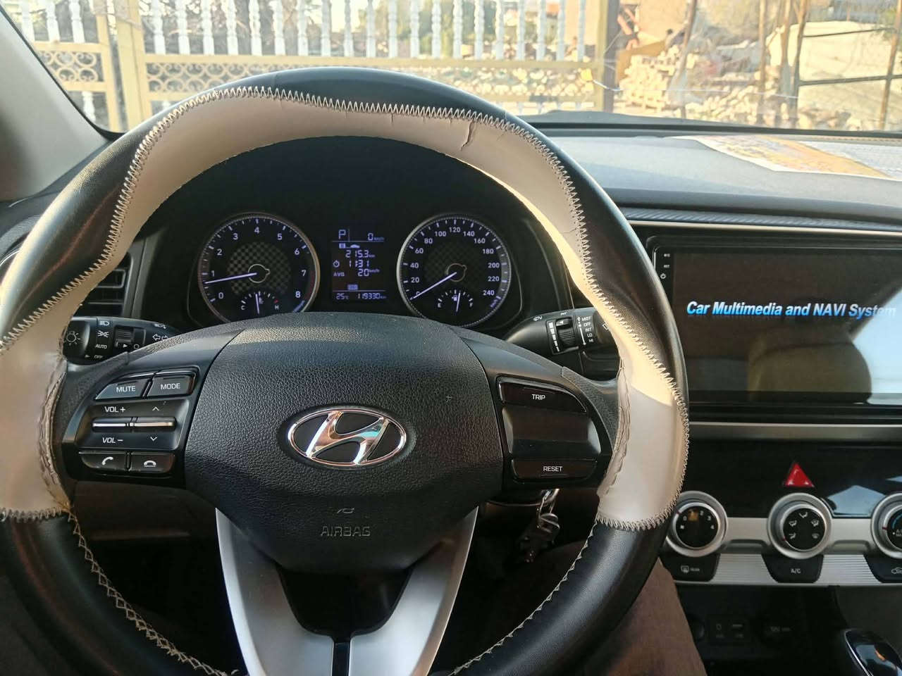 سلام عليكم الانتره مديل ٢٠ كفاله من صبغ وفتح وتبديل وضربه ماشيه 100 رقم أربيل الاماني تريد تحويل تريد وكاله سعر ١٥٨ وبيه مجال قليل للتواصل رقم ***********
