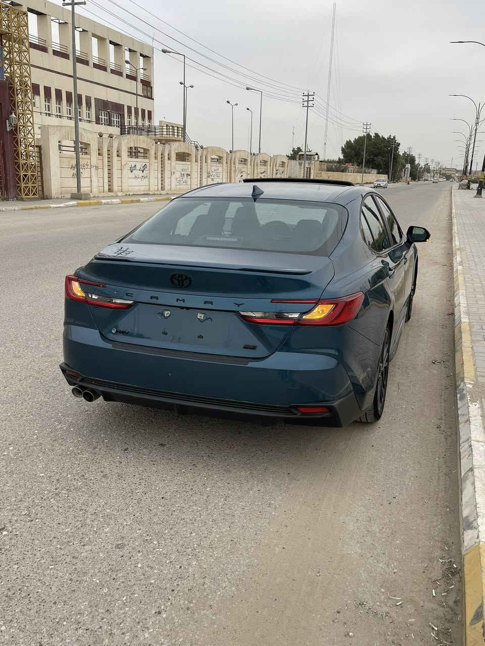 كامري 2025 وارد أمريكي
لون سمائي مميّز
ماشيه فقط 4 آلاف كم

فول مواصفات:
فتحة سقف
رادار
تبريد وتدفئة كشنات

السيارة جديدة 
تم تبديل جاملغ الأمامي والبنيد فقط
السعر: 235 وبيها مجال

للاستفسار واتساب: ***********
