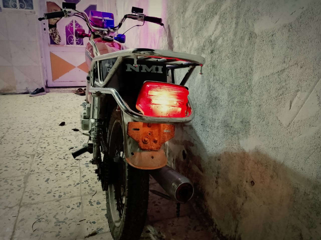 السلام عليكم دراجة للبيع
موديل 17 تعمير 21
أوراق اصولي 
مكاني قضاء الحي 
600 وبيها مجال
التواصل خاص


**إذا كنت صاحب هذا الإعلان وتريد حذفه لأي سبب، رجاءا أرسل رسالة إلى الدعم الفني**