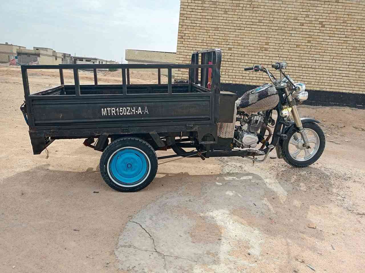 السلام عليكم ستوته للبيع امتيار موديل 15 ستوته رقم انجليزي كهربائيات كله شغل ستوتهه تواير خطه جديد مكينه *********** مكاني بالنجف على شارع كربلاء
