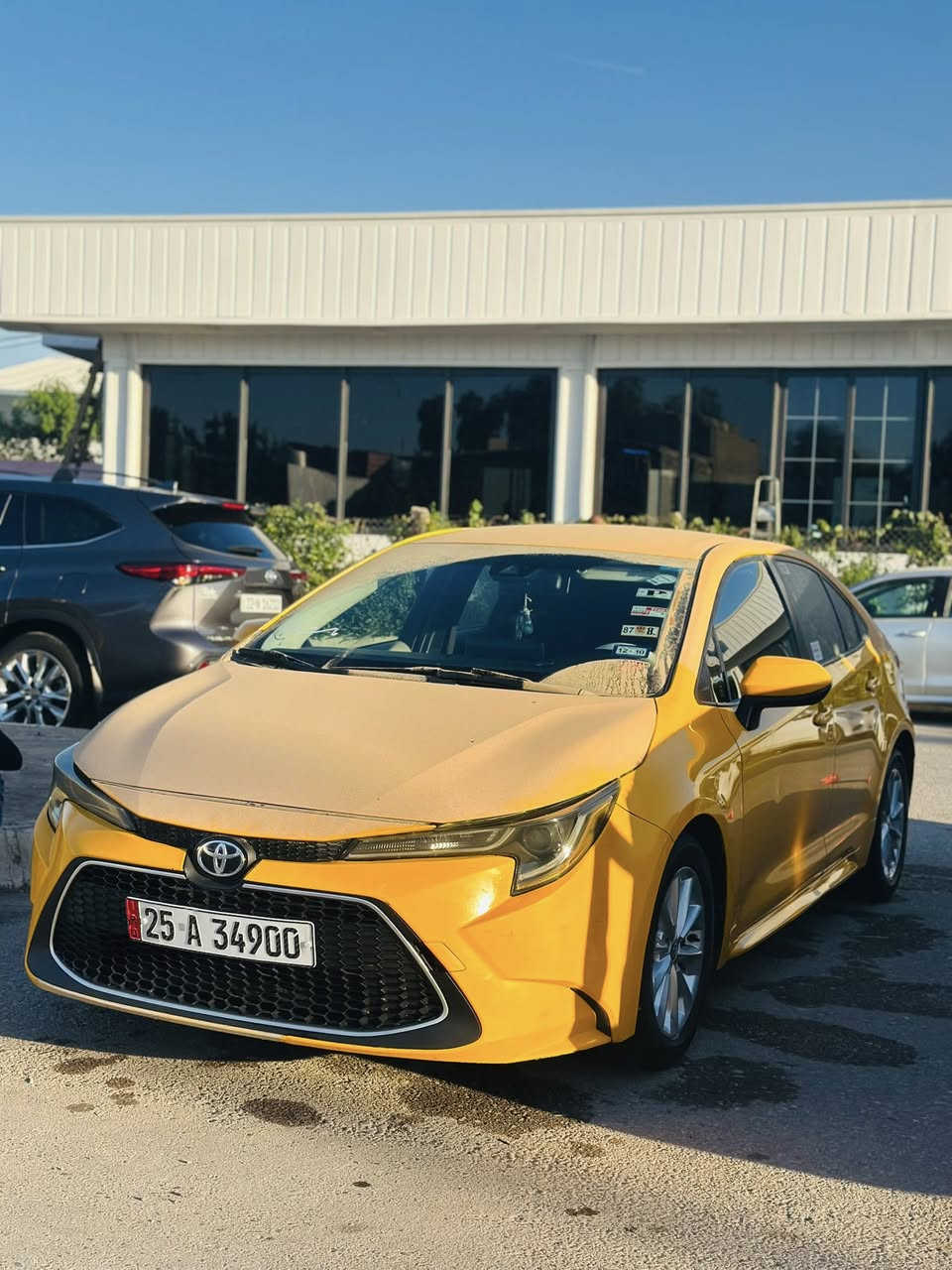 تويوتا كورلا
كورلا 2020 

Le محسن يعني مواصفات 

محرك 1800 مرغوب 

بانزين فقط 

رقم كركوك باسمي تحويل ثاني يوم 

سنويه وهزه جديد 

دفتر بانزين 

بصمه تشغيل 

دخول ذكي 

بصمه ابواب 

بصمه جنطه 

ويل كروم بلادي 

رادار امامي وجانبي 

داخل السياره لونين 

يعني السياره فول بس بدون فتحه 

ماشيه 140 

ضرره بونيد تبديل وملاحظات خفيفه 

سعر 163 وبيه مجال جداً بسيط 

*********** 

*********** 

ممتواجد بلفيس
