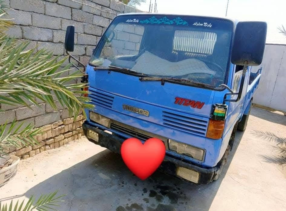 ..........للبيع.........
كنتر مازده/٢٠٠٠ فحل
مكفوله رقم كربلاء
بيع مستعجل***********

