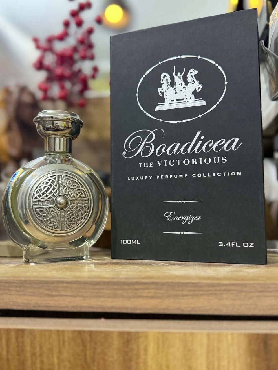 السلام عليكم ورحمة الله وبركاته 
عيدكم مبارك وكل عام وانتم بالف خير 
عطر بوديسيا أينرجايزر للبيع 125 دولار


**إذا كنت صاحب هذا الإعلان وتريد حذفه لأي سبب، رجاءا أرسل رسالة إلى الدعم الفني**