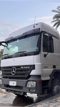 اكتروز للبيع راس عربانه كفاله عامه  ٢٠٠٥ الرقم ٠٧٧٠٤٦٤٦٧٤٥