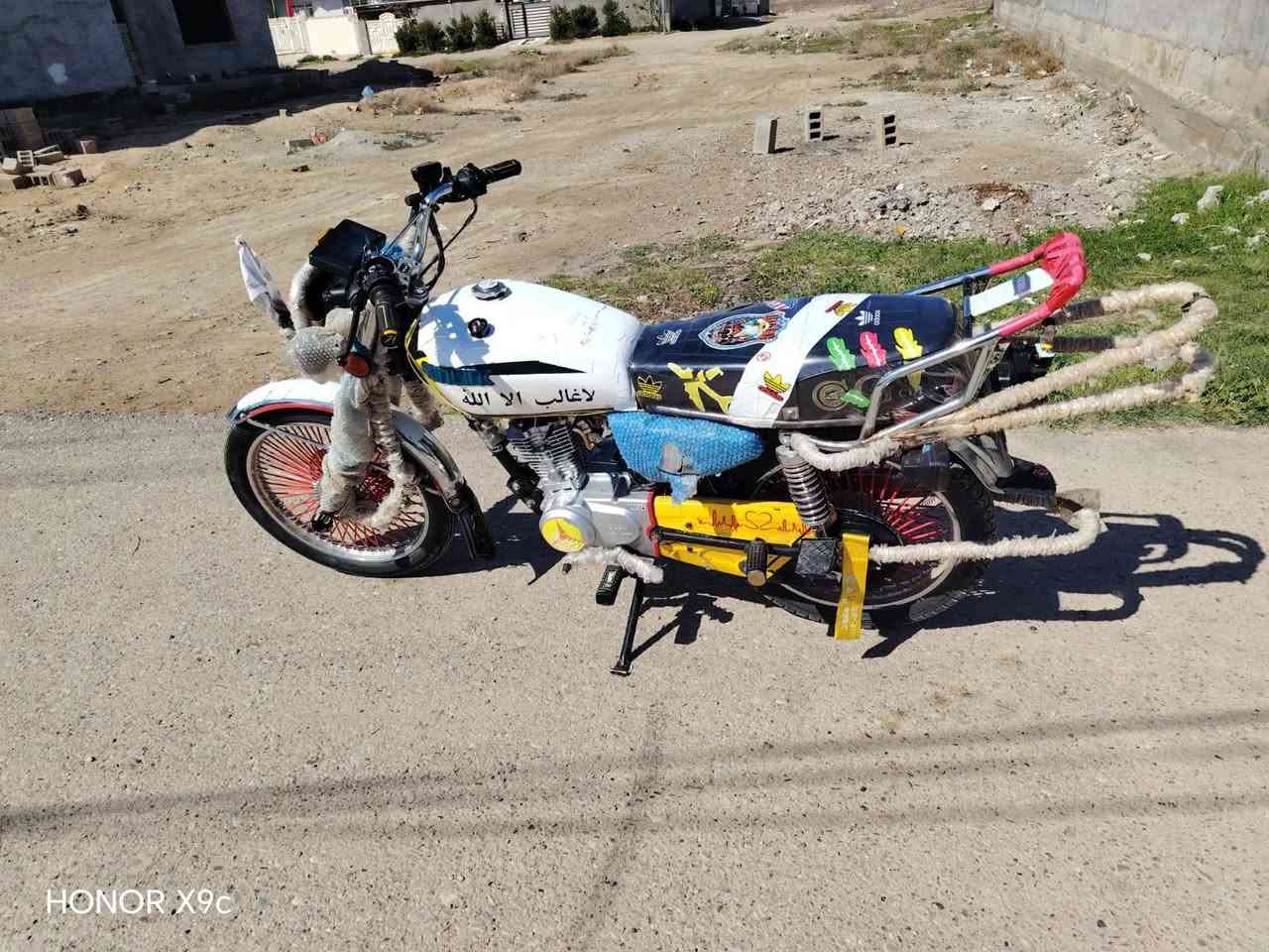 السلام عليكم دراجه تايكر البيع مديل 24 اي نقص مابيها دراجه كامله او متعوب عليها جمبزه اوراق كامله مكاني ديالى ناحيه السلام الاستفسار ***********
